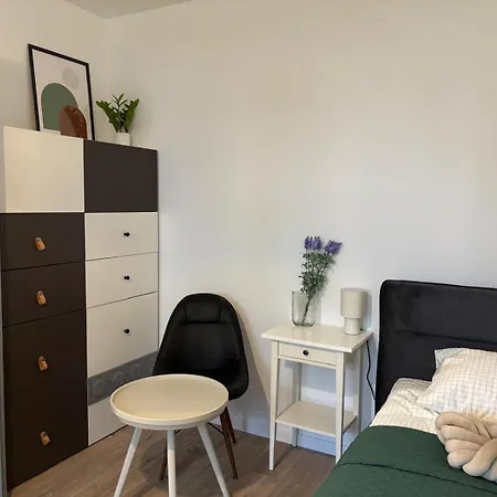 דירה Debina Spot 27 *